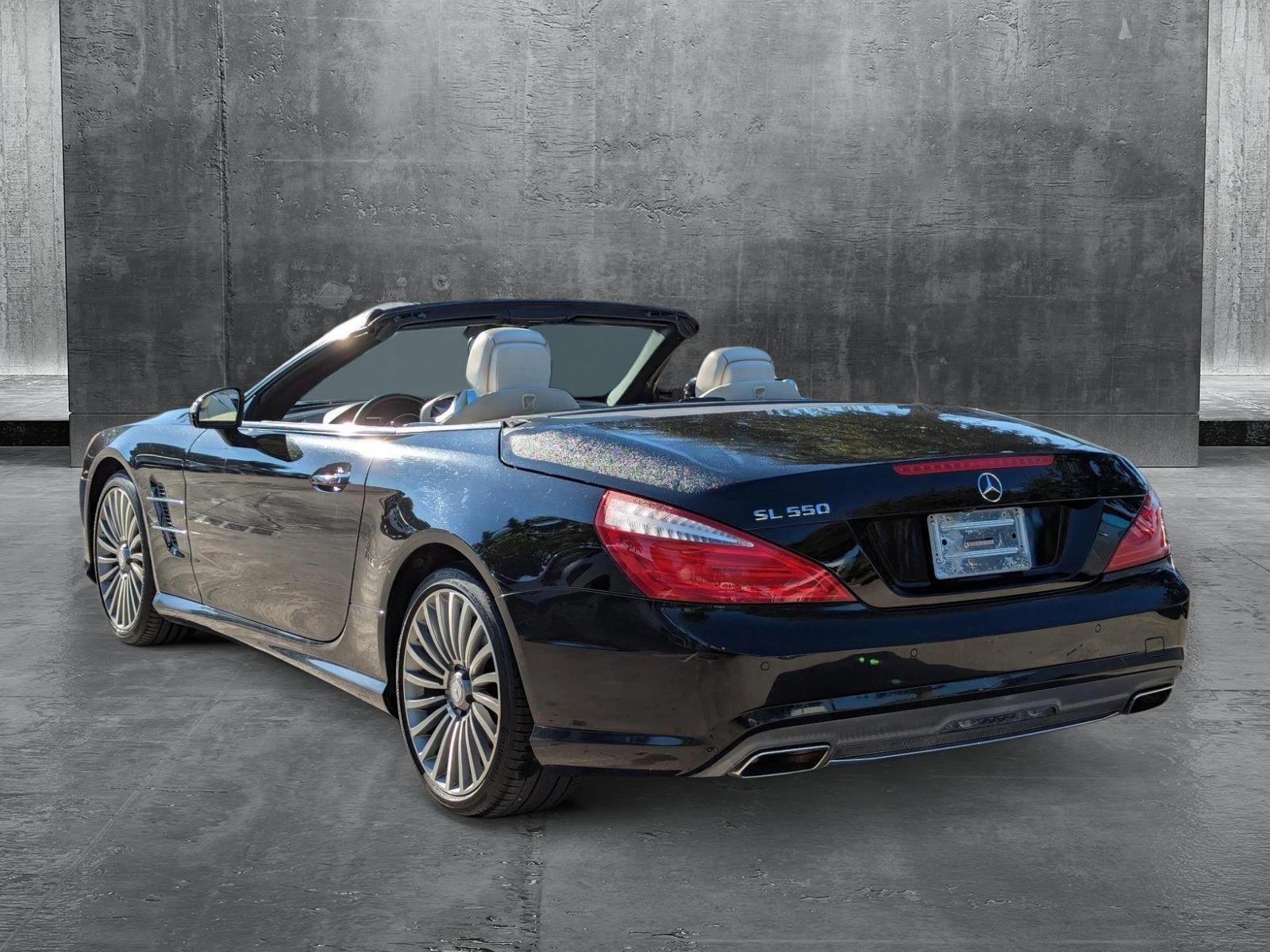 2016 Mercedes-Benz SL Vehicle Photo in MIAMI, FL 33172-3015