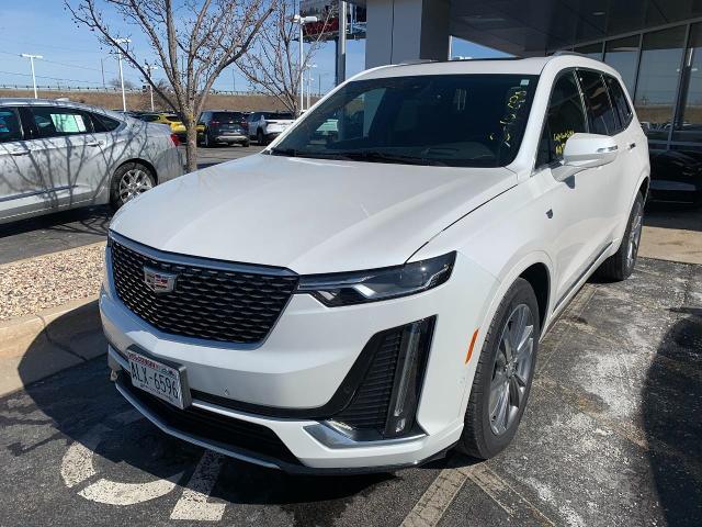 2021 Cadillac XT6 Vehicle Photo in APPLETON, WI 54914-4656