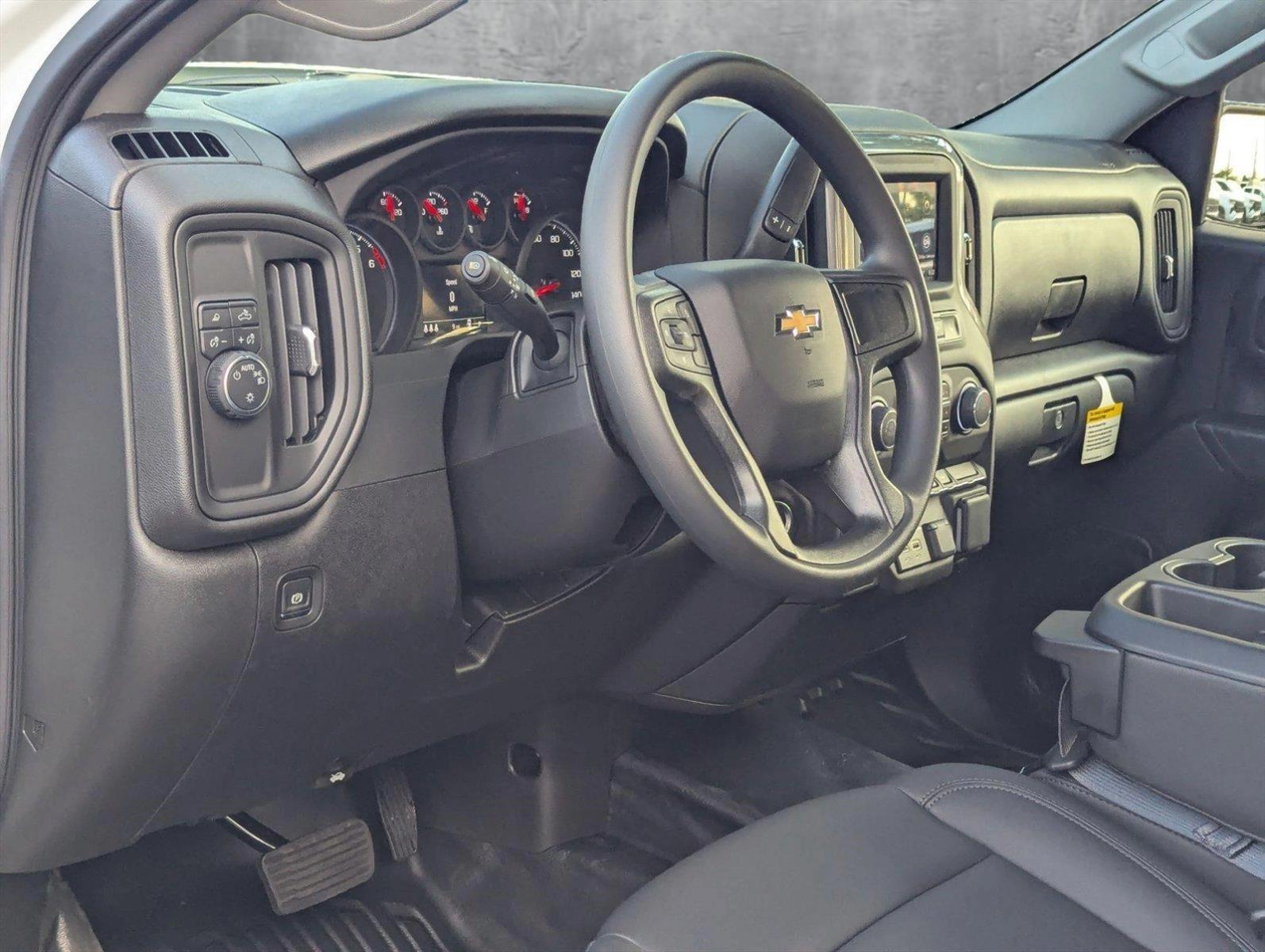 2025 Chevrolet Silverado 1500 Vehicle Photo in GREENACRES, FL 33463-3207
