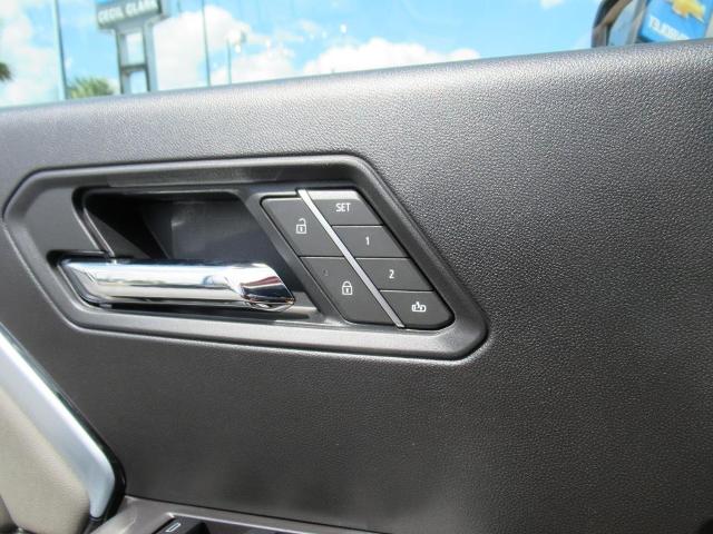 2025 Chevrolet Colorado Vehicle Photo in LEESBURG, FL 34788-4022
