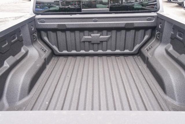 2025 Chevrolet Colorado Vehicle Photo in VENTURA, CA 93003-8585