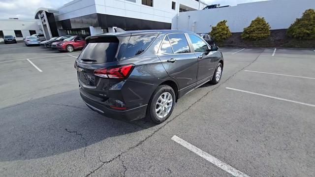 2022 Chevrolet Equinox Vehicle Photo in Pleasant Hills, PA 15236