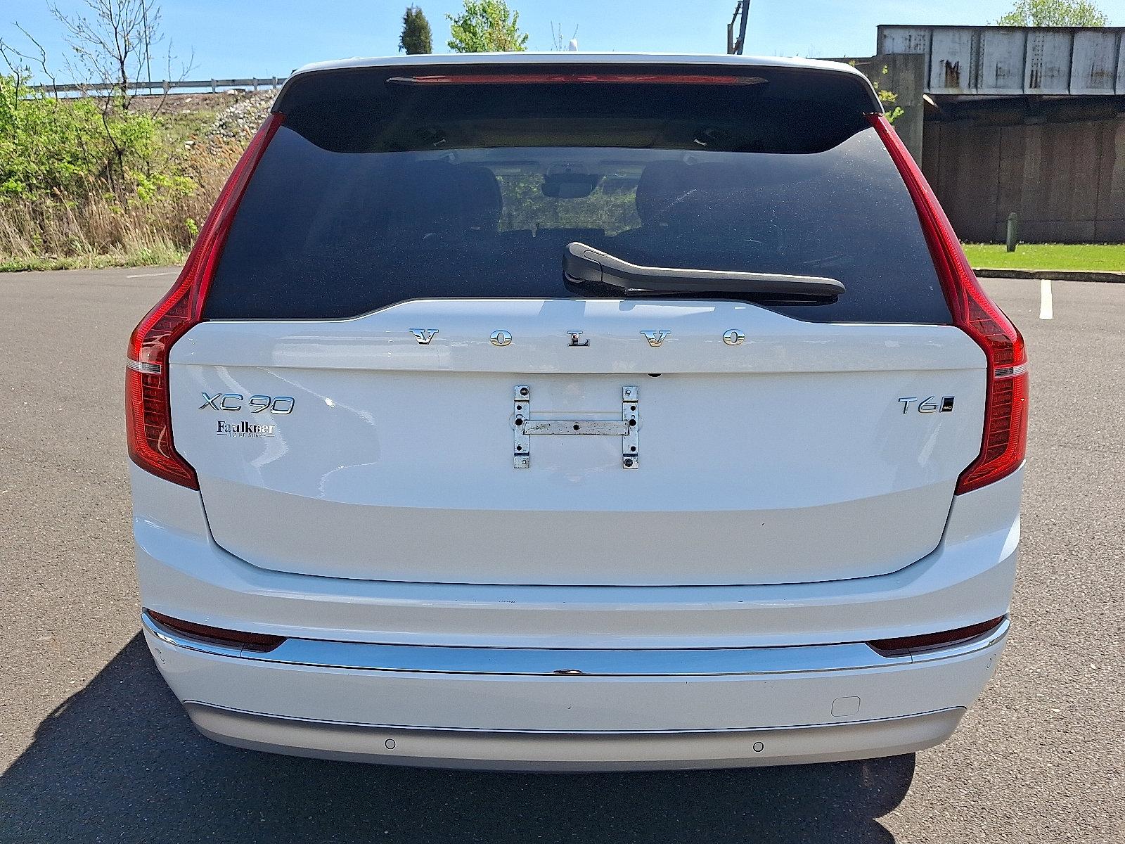 2022 Volvo XC90 Vehicle Photo in Trevose, PA 19053