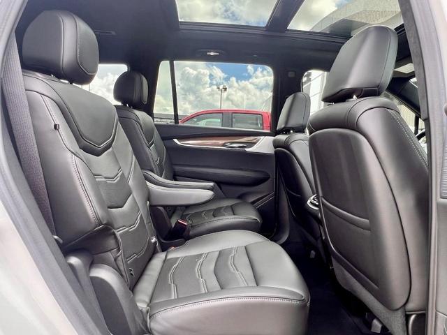 2023 Cadillac XT6 Vehicle Photo in EFFINGHAM, IL 62401-2832