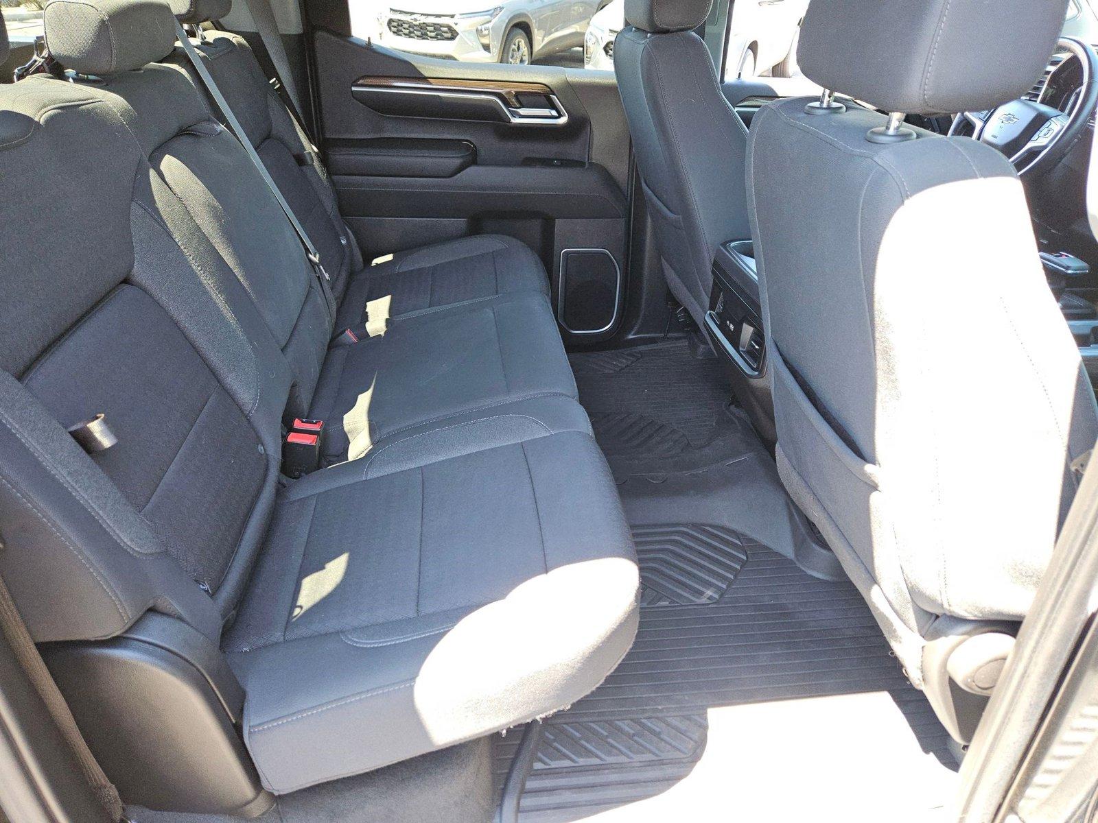 2022 Chevrolet Silverado 1500 Vehicle Photo in GILBERT, AZ 85297-0446