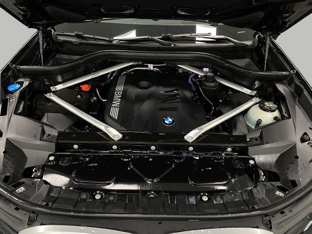 2025 BMW X7 xDrive40i Vehicle Photo in Appleton, WI 54913