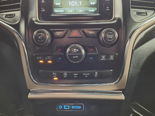 2016 Jeep Grand Cherokee Vehicle Photo in Oshkosh, WI 54904