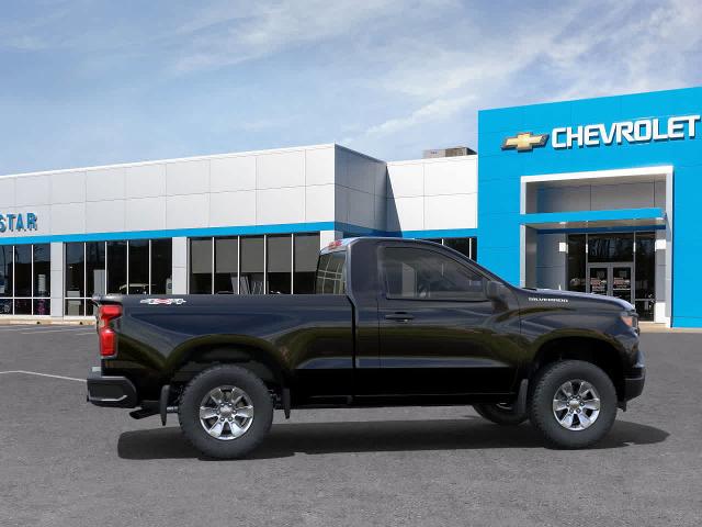 2025 Chevrolet Silverado 1500 Vehicle Photo in MOON TOWNSHIP, PA 15108-2571