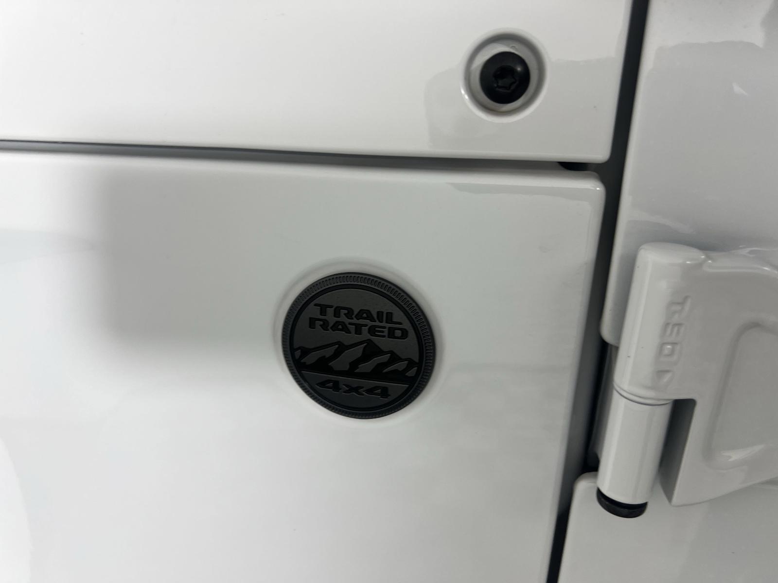 2024 Jeep Gladiator Vehicle Photo in GEORGETOWN, TX 78626-7508