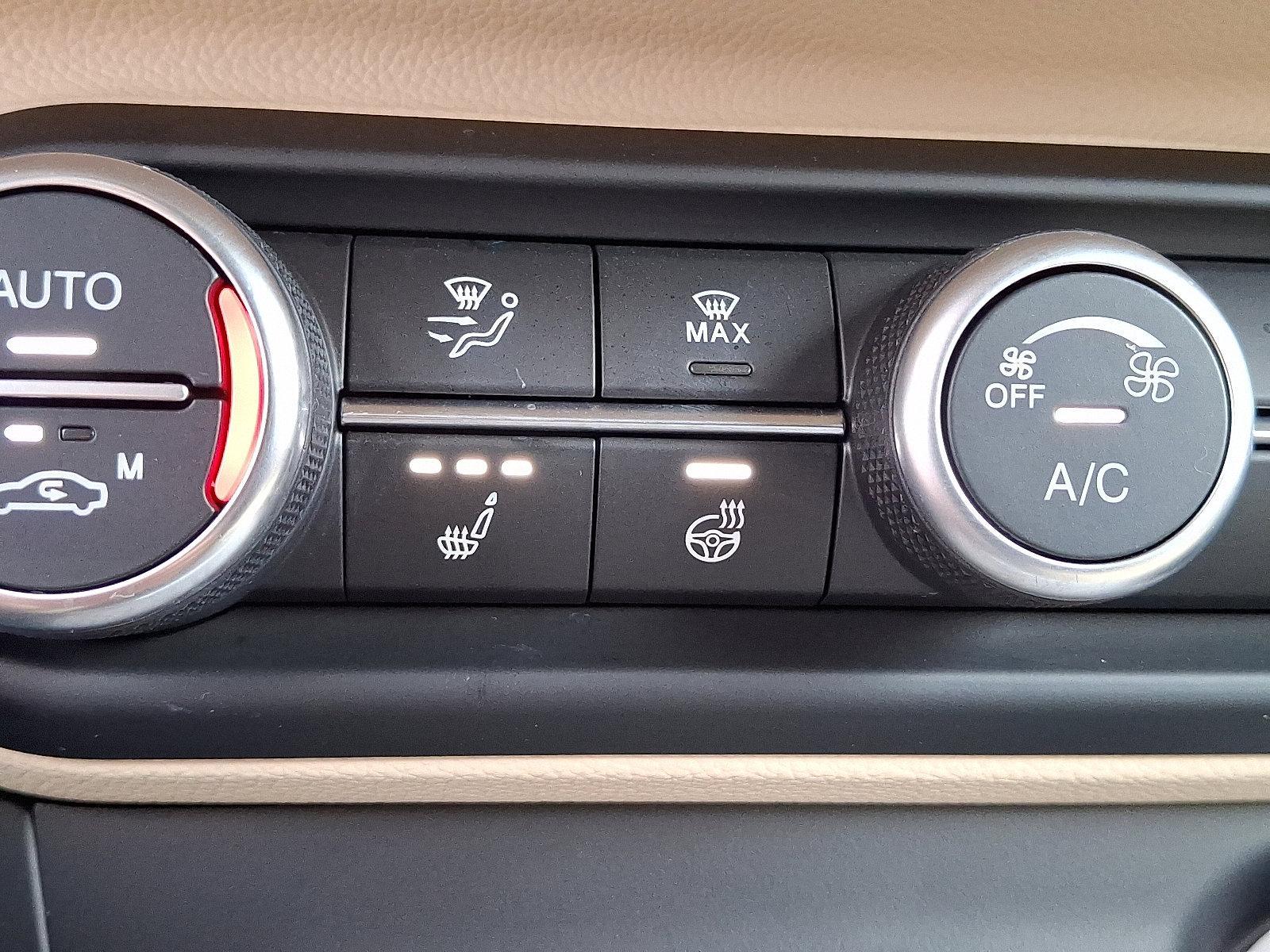 2023 Alfa Romeo Stelvio Vehicle Photo in Willow Grove, PA 19090