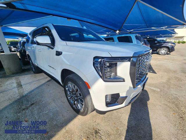 2023 GMC Yukon XL Vehicle Photo in DENTON, TX 76210-9321