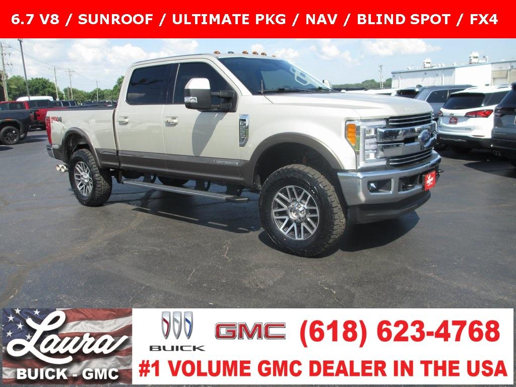2017 Ford Super Duty F-250 SRW Vehicle Photo in COLLINSVILLE, IL 62234-5820