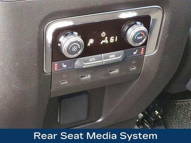 2025 GMC Yukon Vehicle Photo in PAWLING, NY 12564-3219