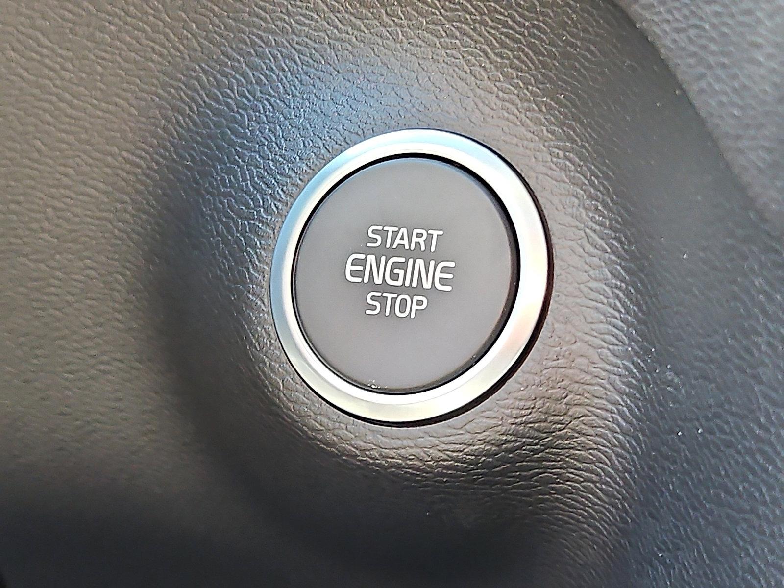 2025 Volvo XC40 Vehicle Photo in Trevose, PA 19053