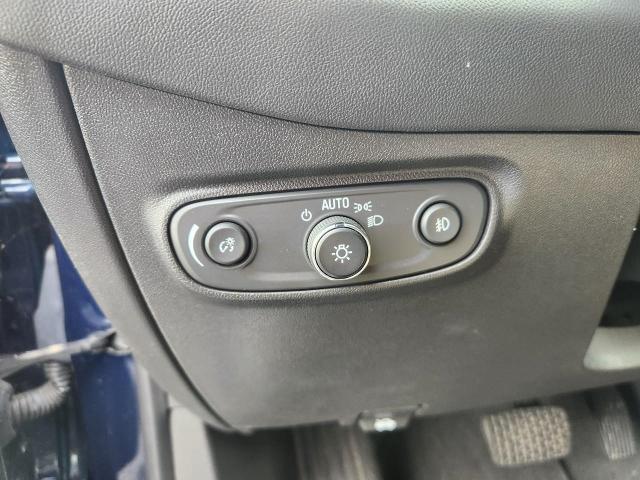 2022 Chevrolet Equinox Vehicle Photo in MADISON, WI 53713-3220