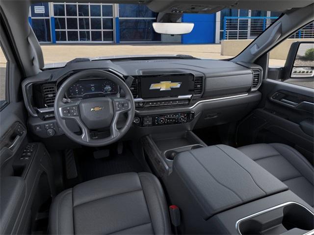2025 Chevrolet Silverado 3500 HD Vehicle Photo in ENGLEWOOD, CO 80113-6708