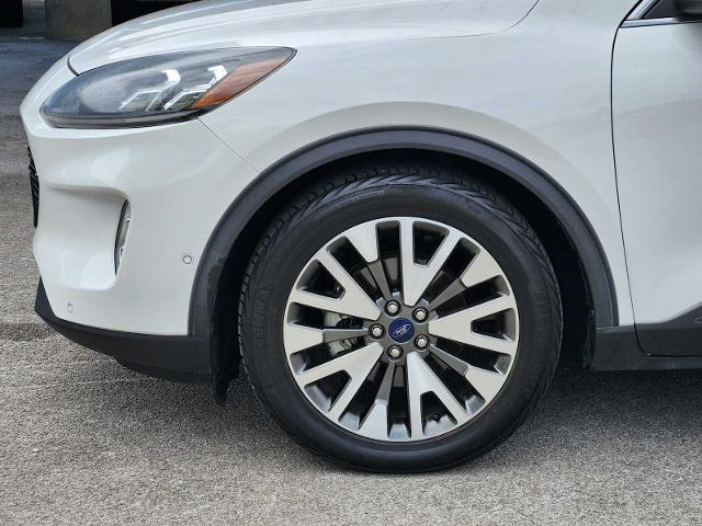 2020 Ford Escape Vehicle Photo in DENTON, TX 76210-9321