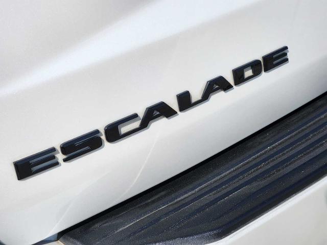 2022 Cadillac Escalade Vehicle Photo in DENTON, TX 76210-9321