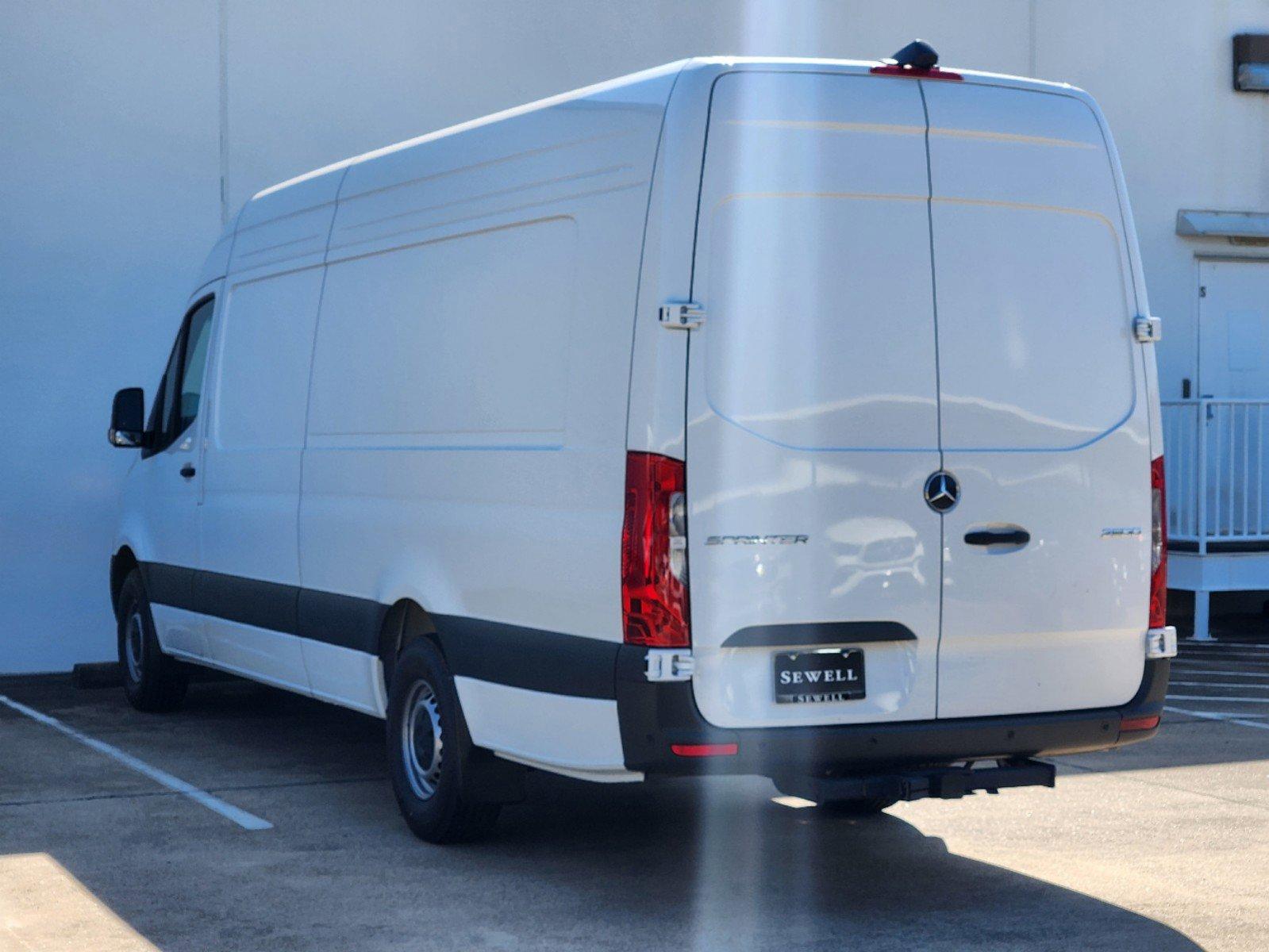 2024 Mercedes-Benz Sprinter Cargo Van Vehicle Photo in HOUSTON, TX 77079