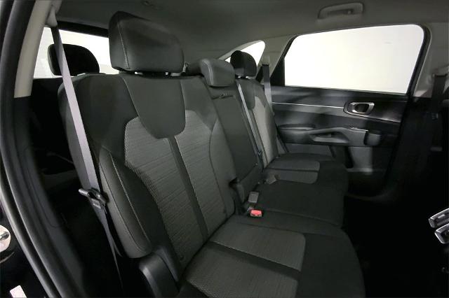 2023 Kia Sorento Vehicle Photo in Lees Summit, MO 64086