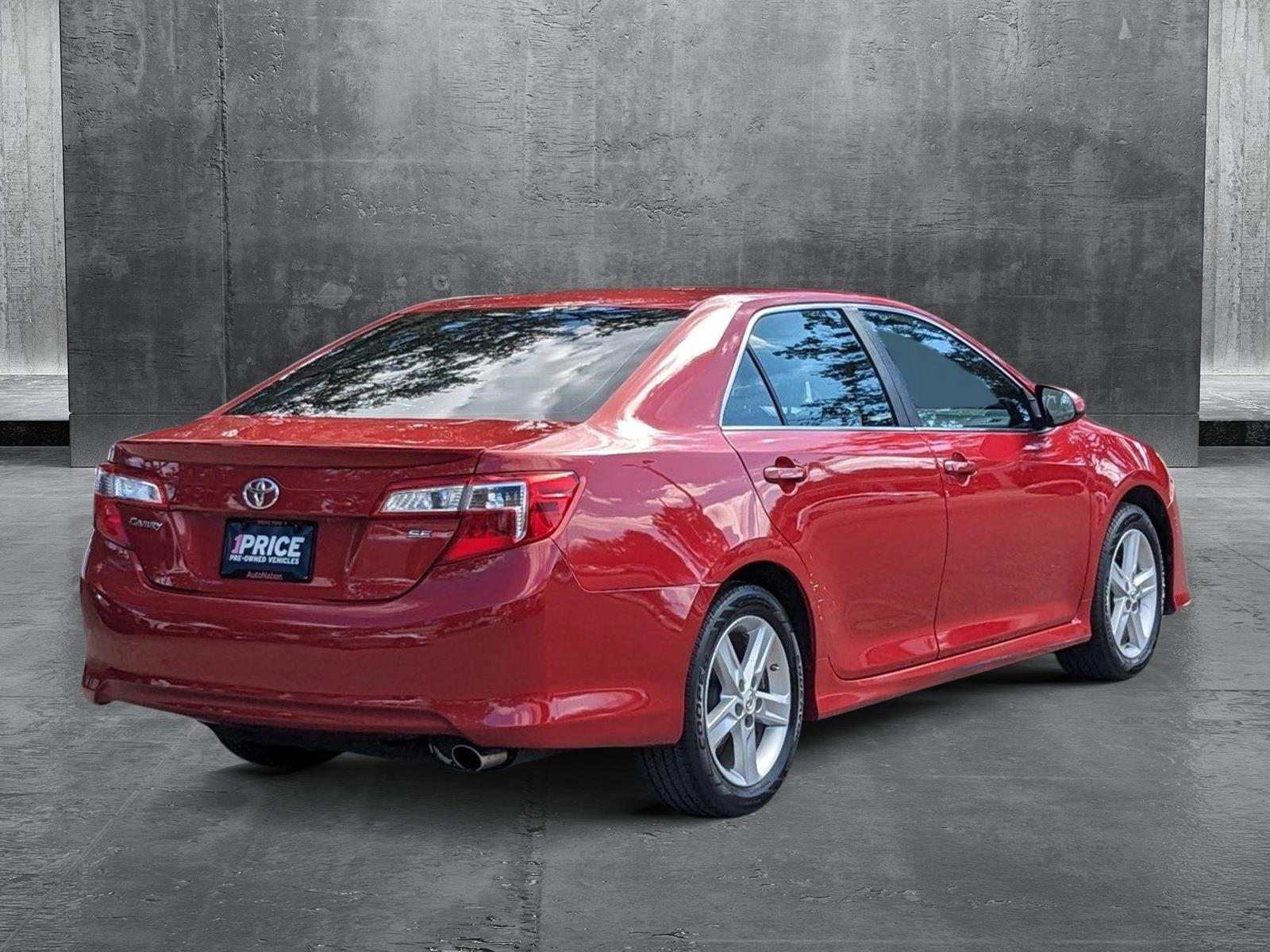 2013 Toyota Camry Vehicle Photo in Tampa, FL 33614