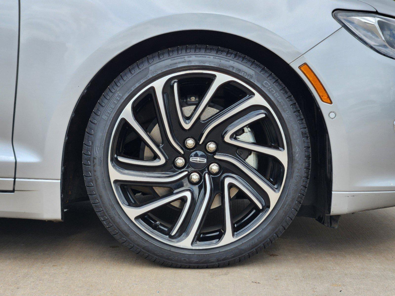 2020 Lincoln MKZ Vehicle Photo in HOUSTON, TX 77079