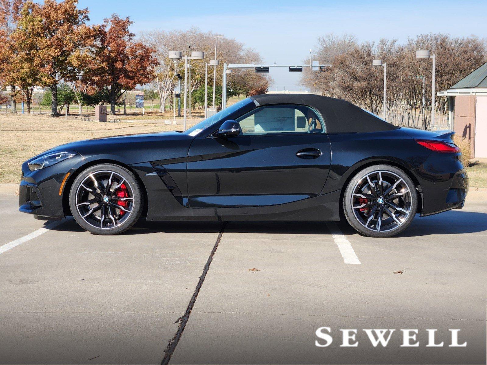 2025 BMW Z4 M40i Vehicle Photo in PLANO, TX 75024