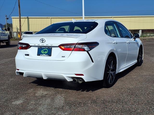 2021 Toyota Camry Vehicle Photo in NEDERLAND, TX 77627-8017