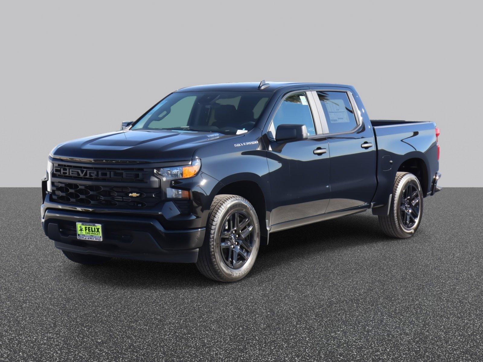 2025 Chevrolet Silverado 1500 Vehicle Photo in LOS ANGELES, CA 90007-3794