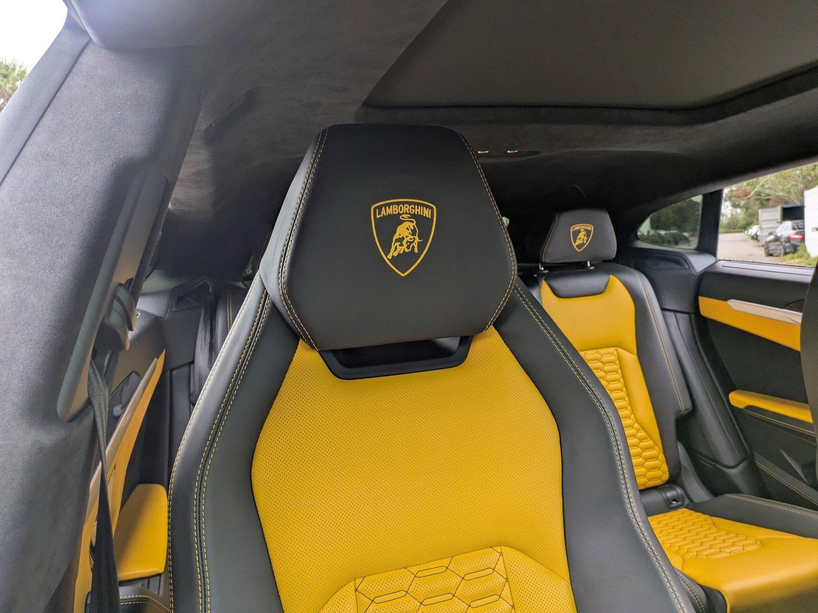 2020 Lamborghini Urus Vehicle Photo in Sarasota, FL 34231