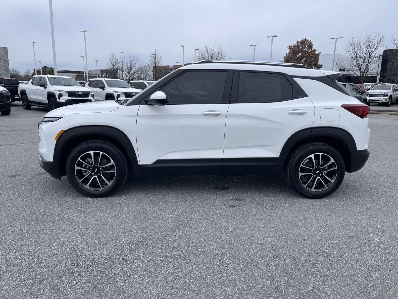 2025 Chevrolet Trailblazer Vehicle Photo in BENTONVILLE, AR 72712-4322