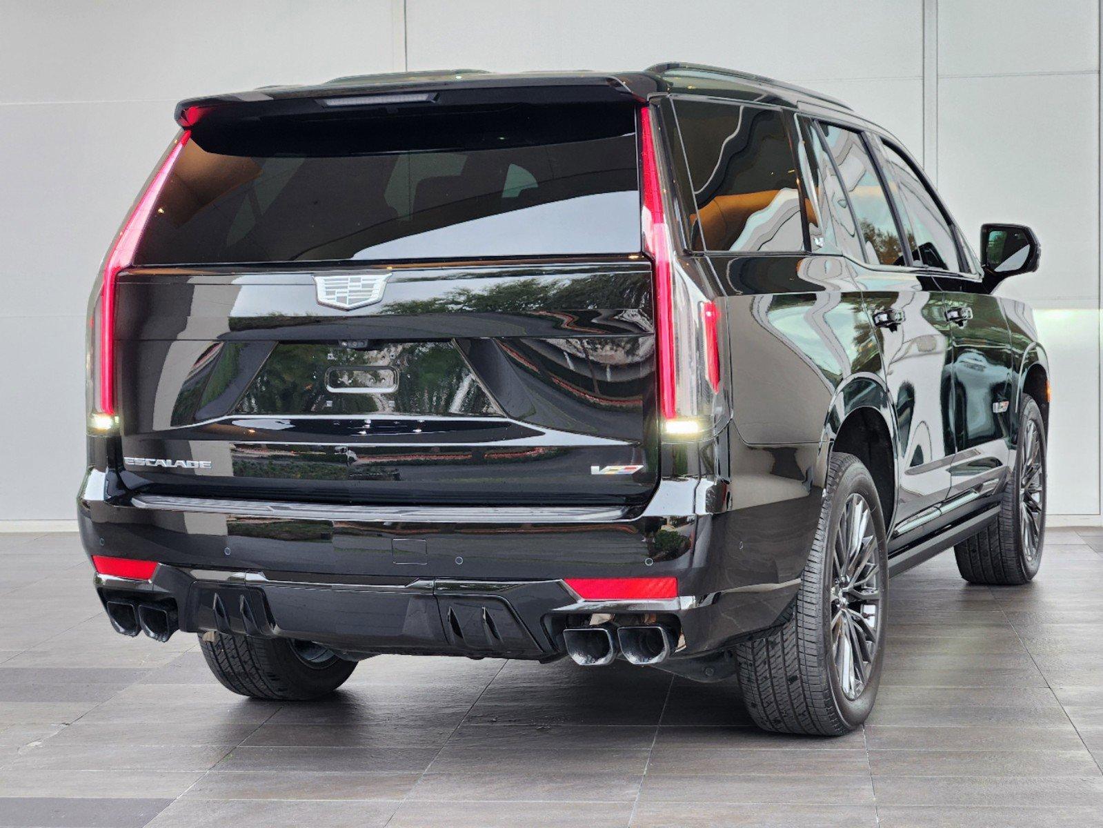 2024 Cadillac Escalade Vehicle Photo in HOUSTON, TX 77079-1502