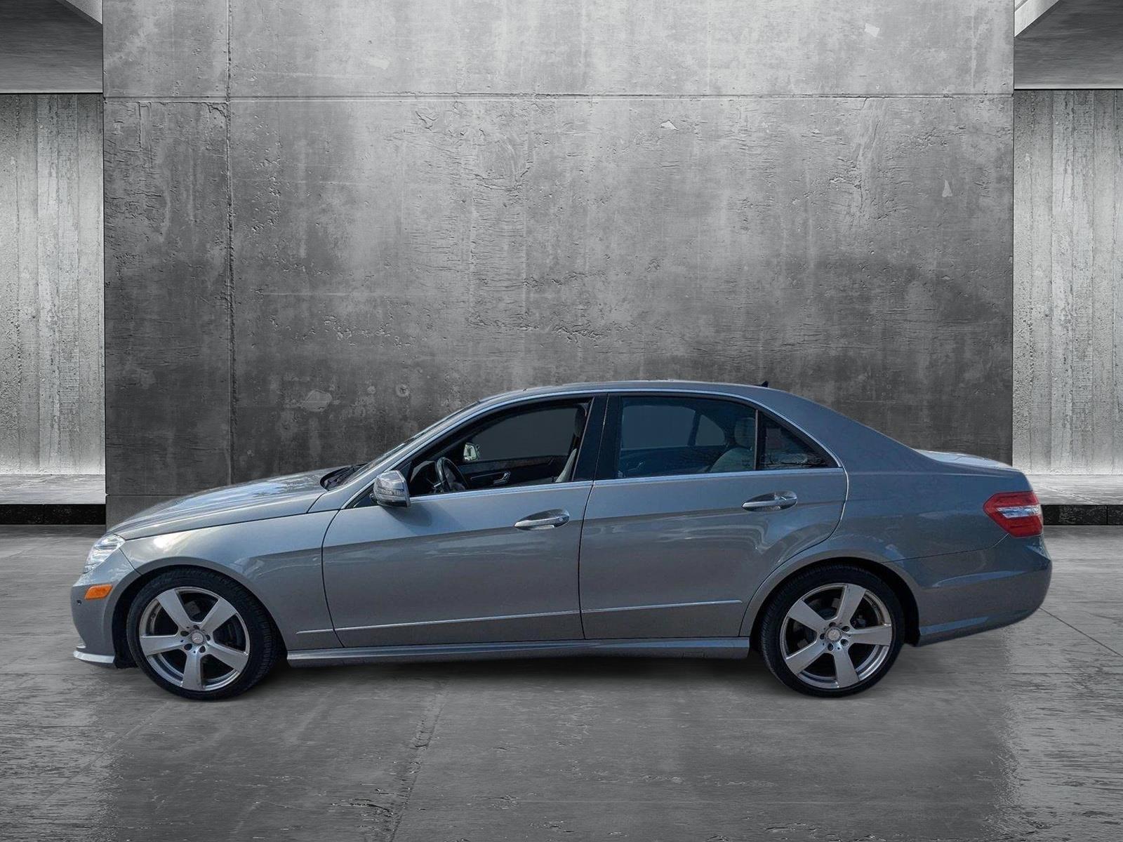 2010 Mercedes-Benz E-Class Vehicle Photo in Delray Beach, FL 33444