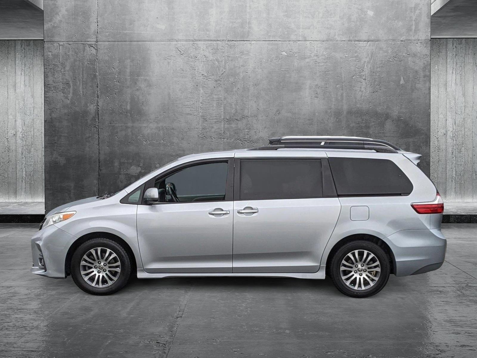 2020 Toyota Sienna Vehicle Photo in Orlando, FL 32811