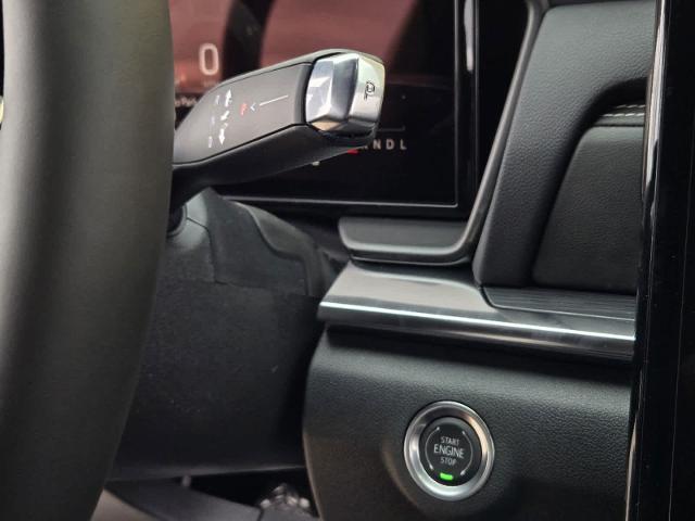 2025 GMC Terrain Vehicle Photo in DALLAS, TX 75209-3016