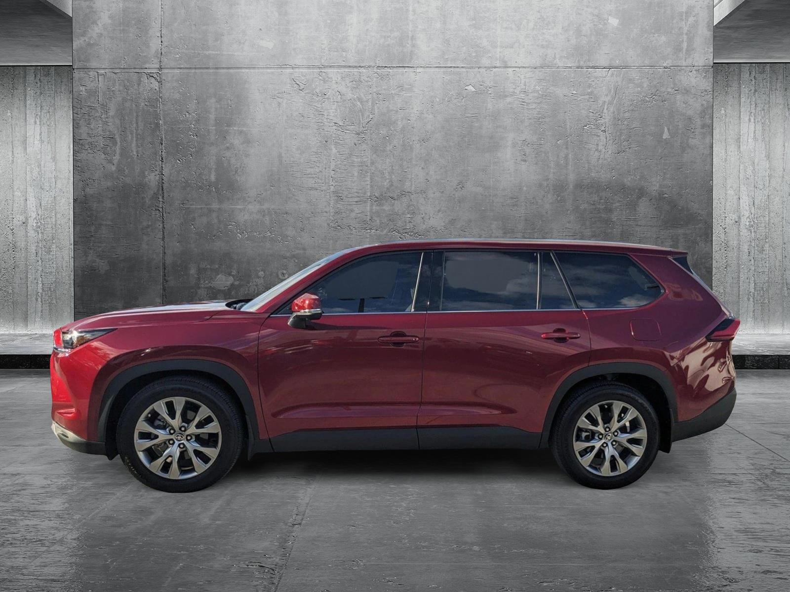 2024 Toyota Grand Highlander Vehicle Photo in MIAMI, FL 33172-3015