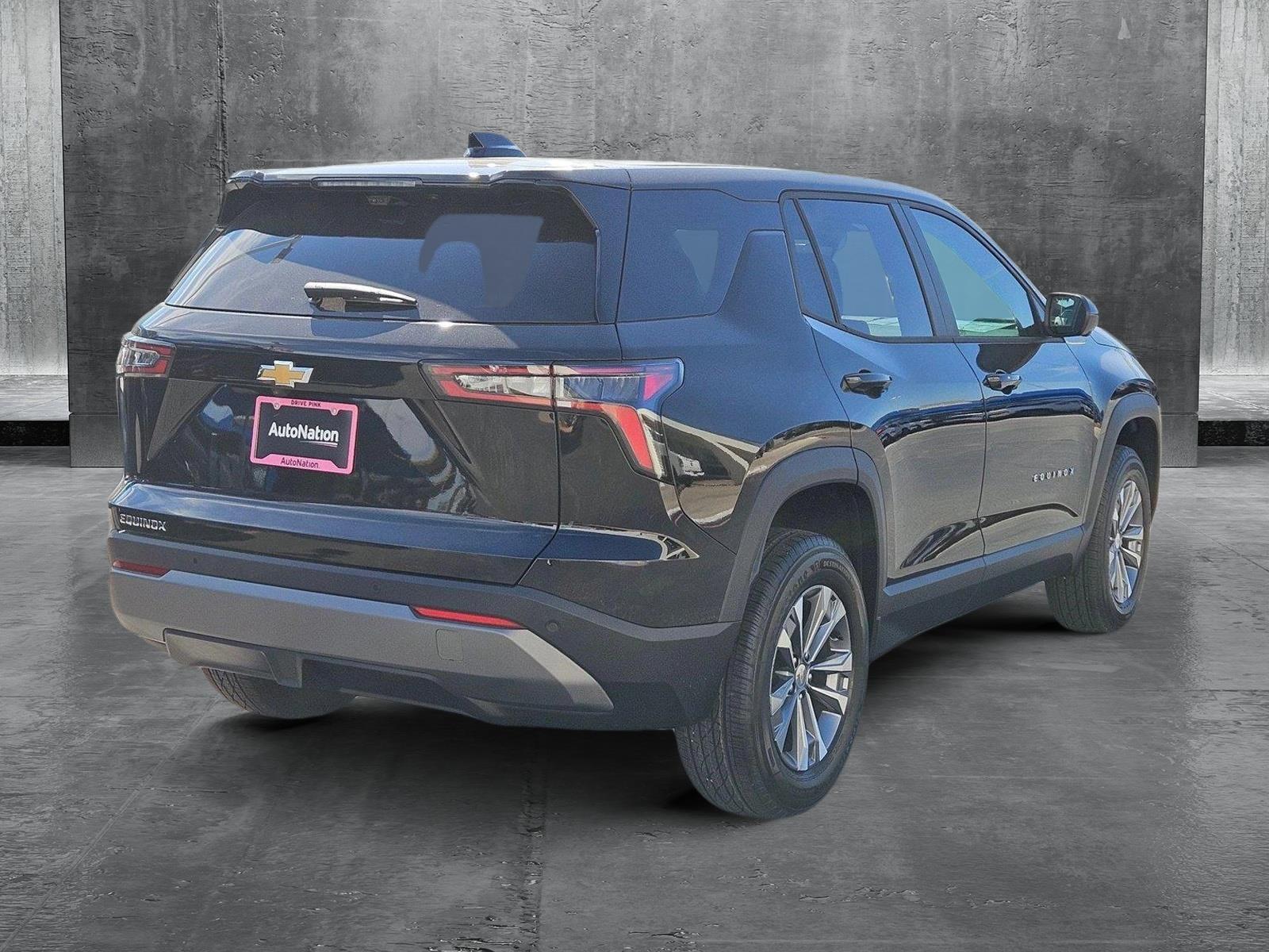 2025 Chevrolet Equinox Vehicle Photo in NORTH RICHLAND HILLS, TX 76180-7199