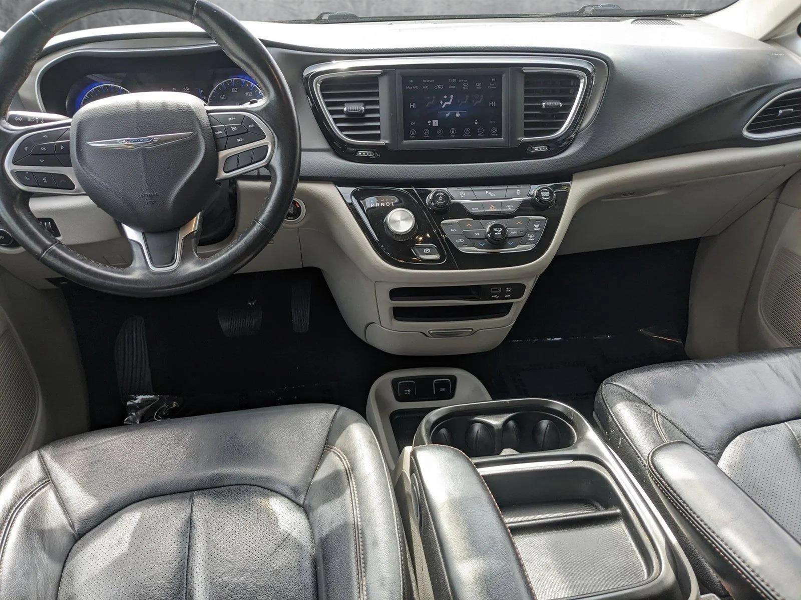 2020 Chrysler Pacifica Vehicle Photo in Jacksonville, FL 32256