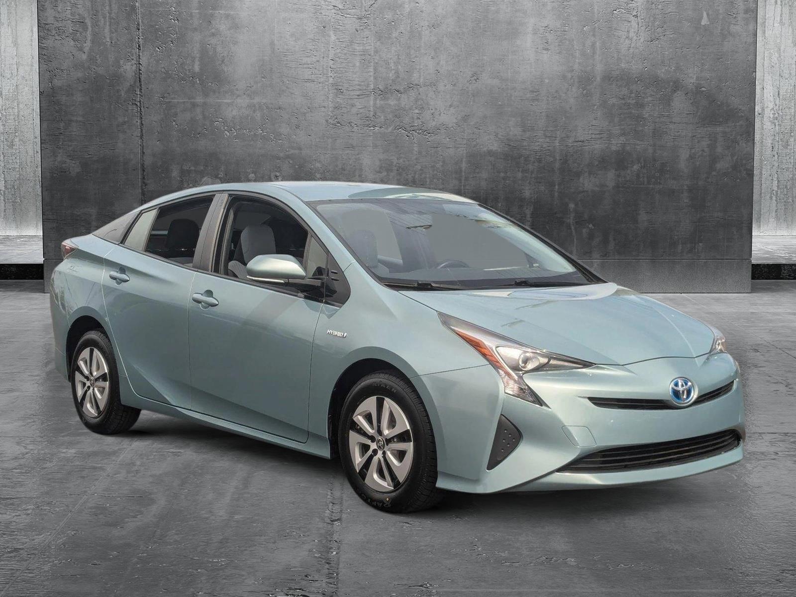 2016 Toyota Prius Vehicle Photo in Cockeysville, MD 21030-2508
