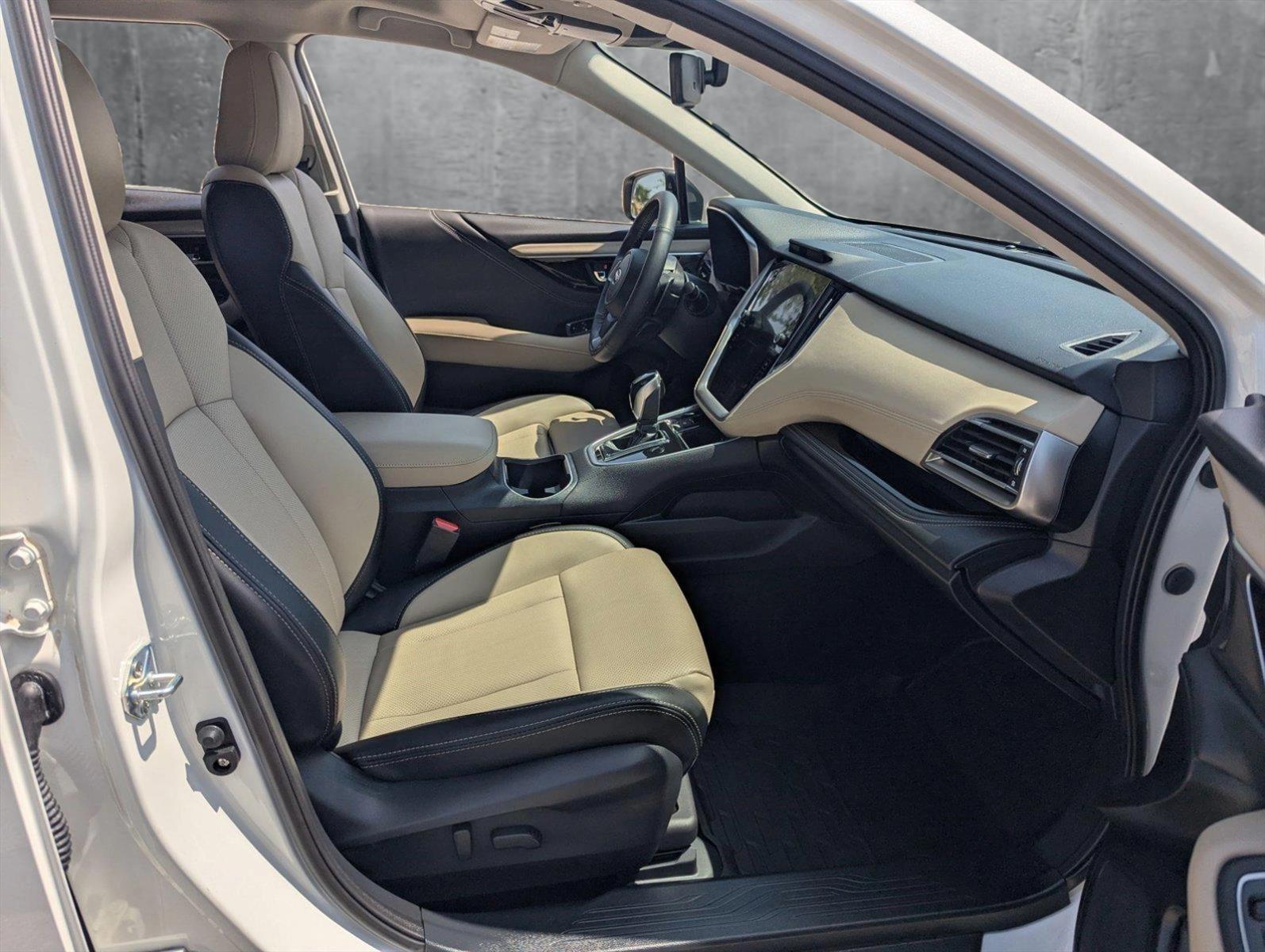 2024 Subaru Outback Vehicle Photo in Corpus Christi, TX 78415
