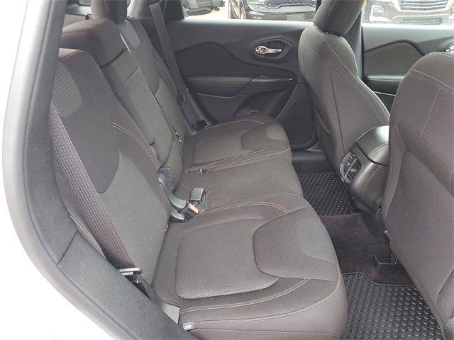 2017 Jeep Cherokee Vehicle Photo in MILFORD, OH 45150-1684