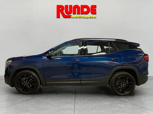 Used 2022 GMC Terrain SLT with VIN 3GKALVEV1NL292656 for sale in Platteville, WI