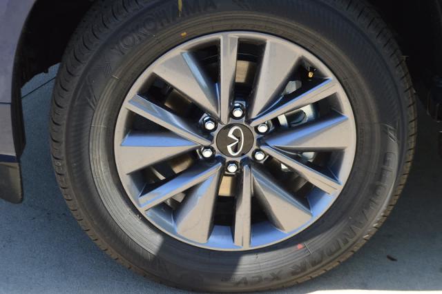 2025 INFINITI QX80 Vehicle Photo in Houston, TX 77090