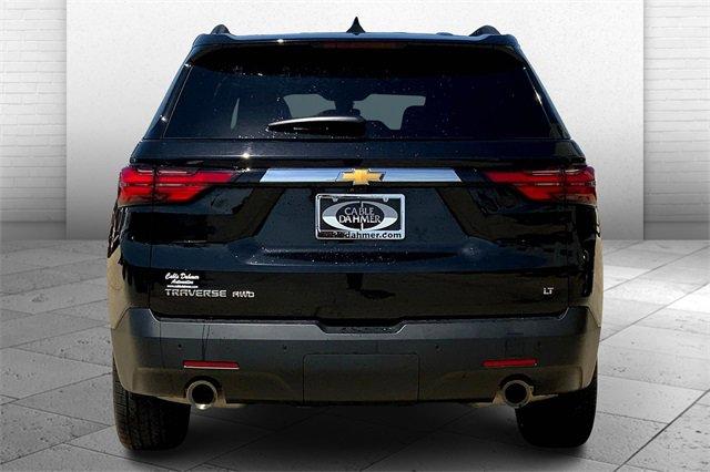2022 Chevrolet Traverse Vehicle Photo in TOPEKA, KS 66609-0000