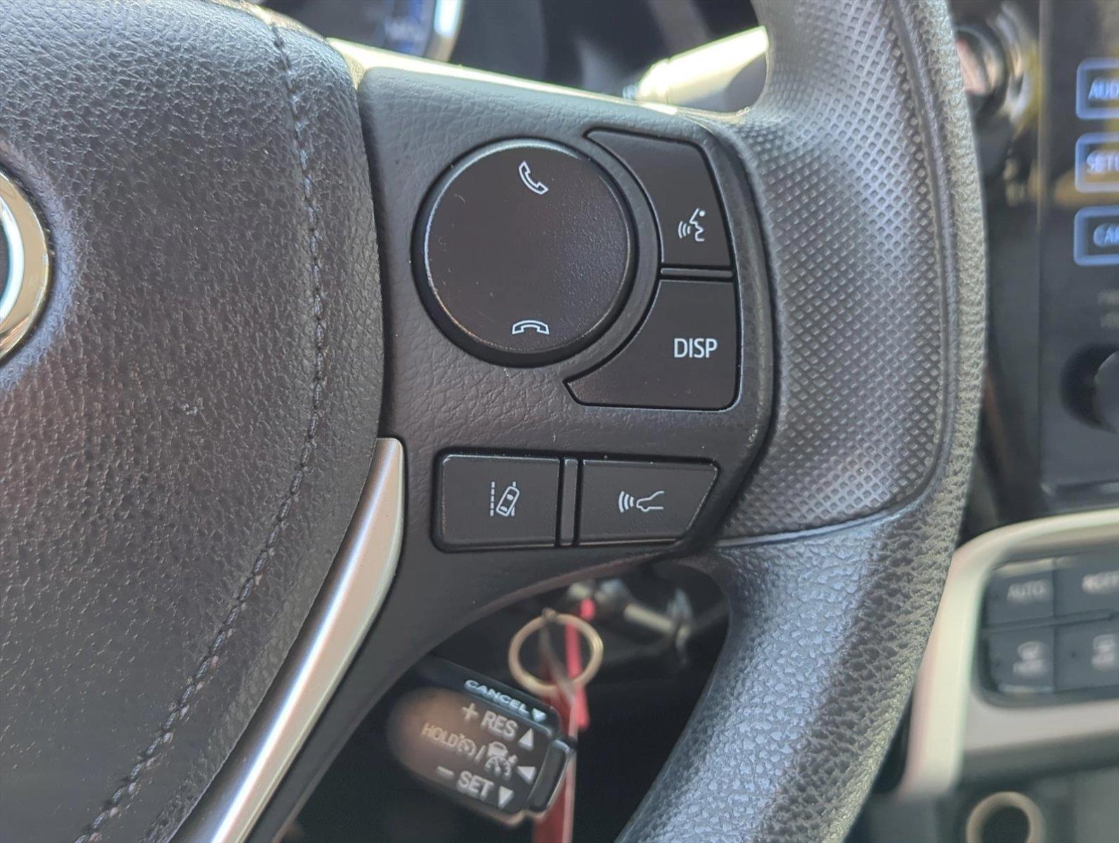 2019 Toyota Corolla Vehicle Photo in Ft. Myers, FL 33907