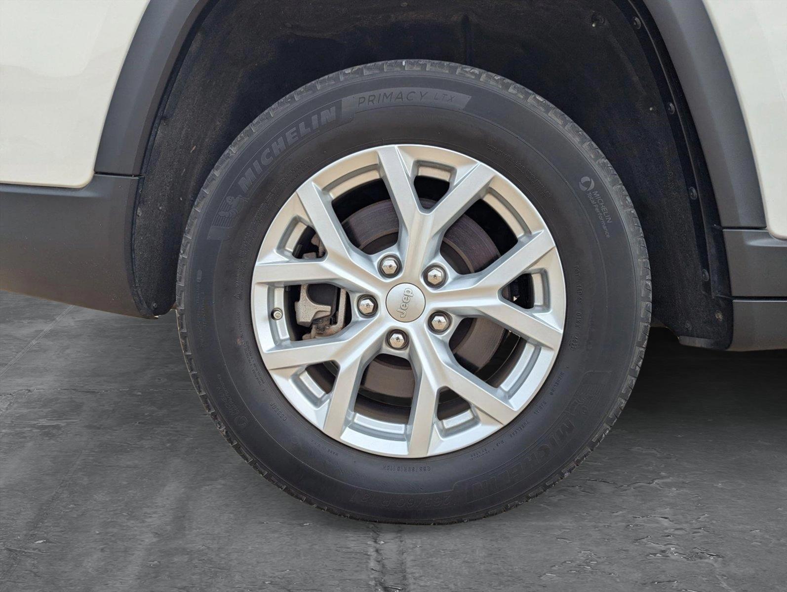 2023 Jeep Grand Cherokee L Vehicle Photo in CORPUS CHRISTI, TX 78412-4902