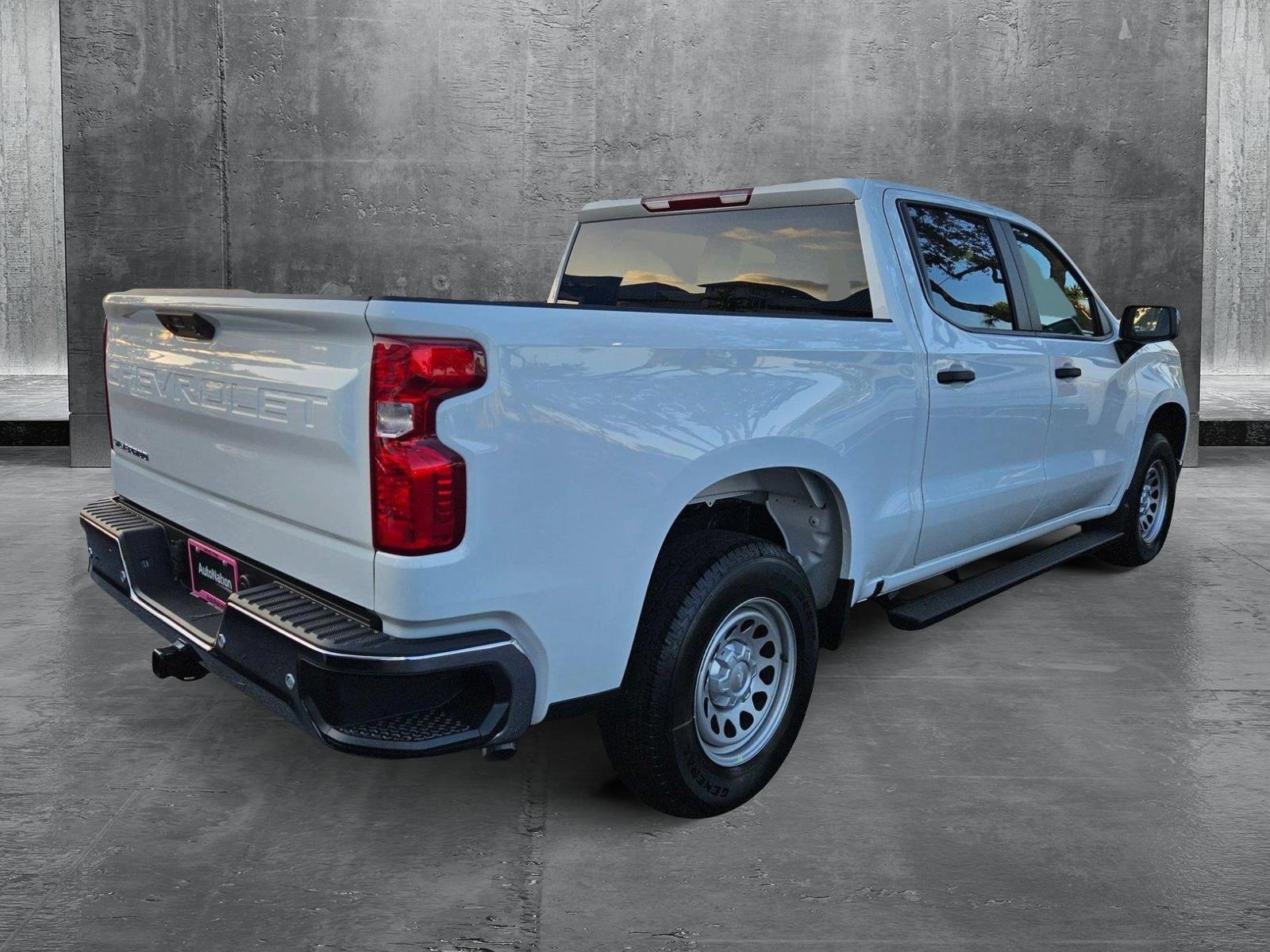 2025 Chevrolet Silverado 1500 Vehicle Photo in GREENACRES, FL 33463-3207