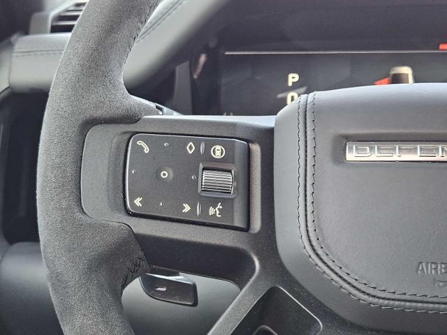 2024 Defender Vehicle Photo in AUSTIN, TX 78717