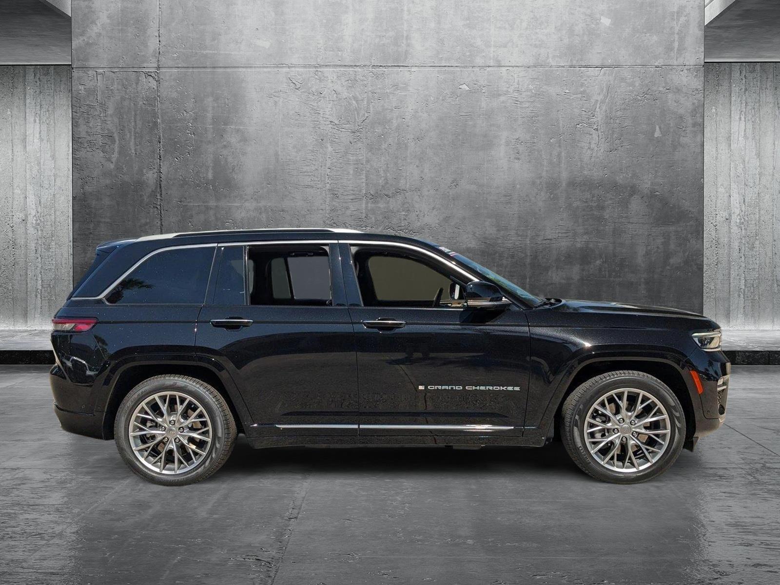 2022 Jeep Grand Cherokee 4xe Vehicle Photo in ORLANDO, FL 32812-3021
