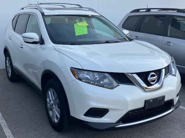 2016 Nissan Rogue Vehicle Photo in Green Bay, WI 54304
